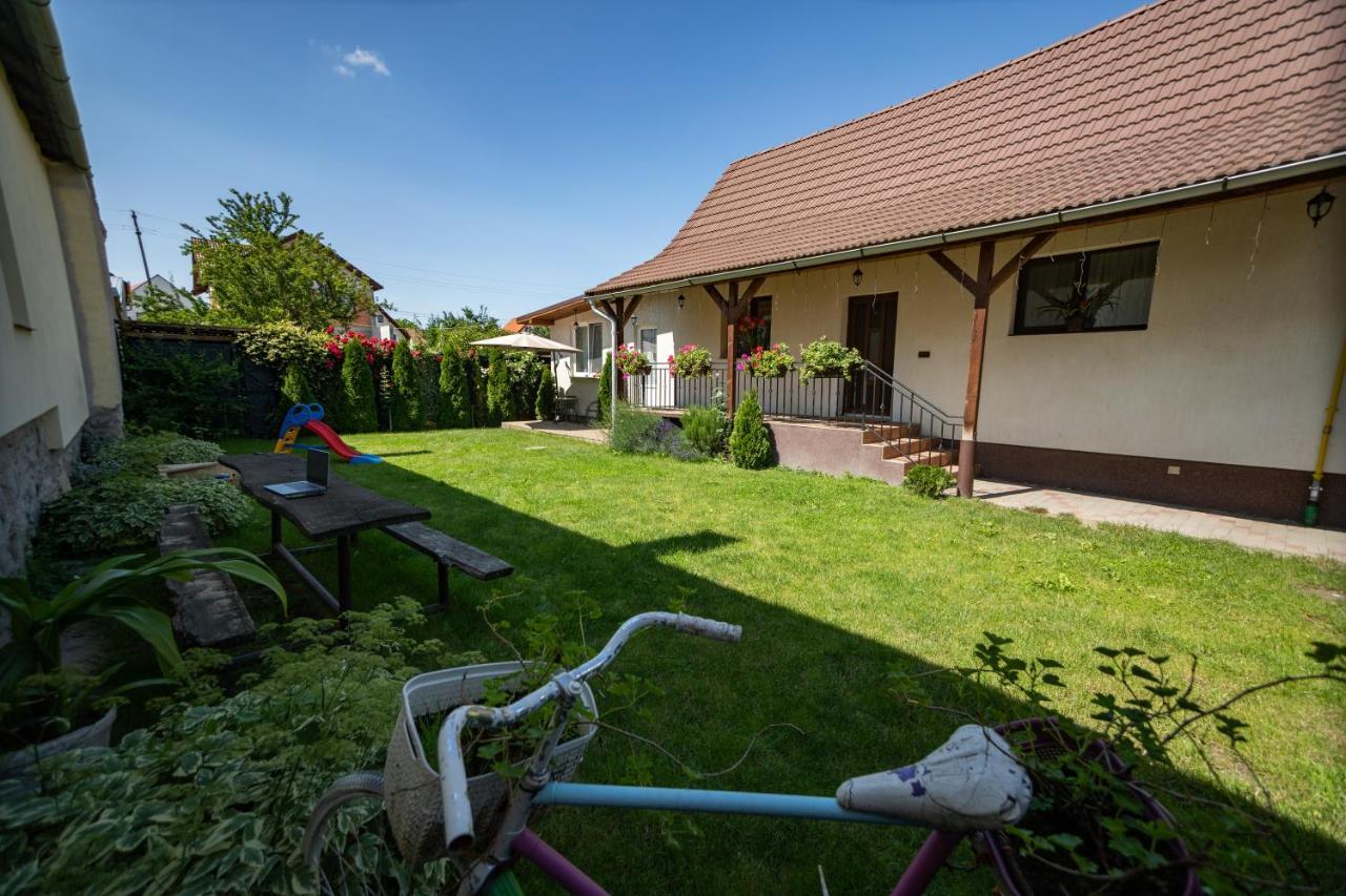 Siebenbuerger Haus Villa Sibiu Bagian luar foto